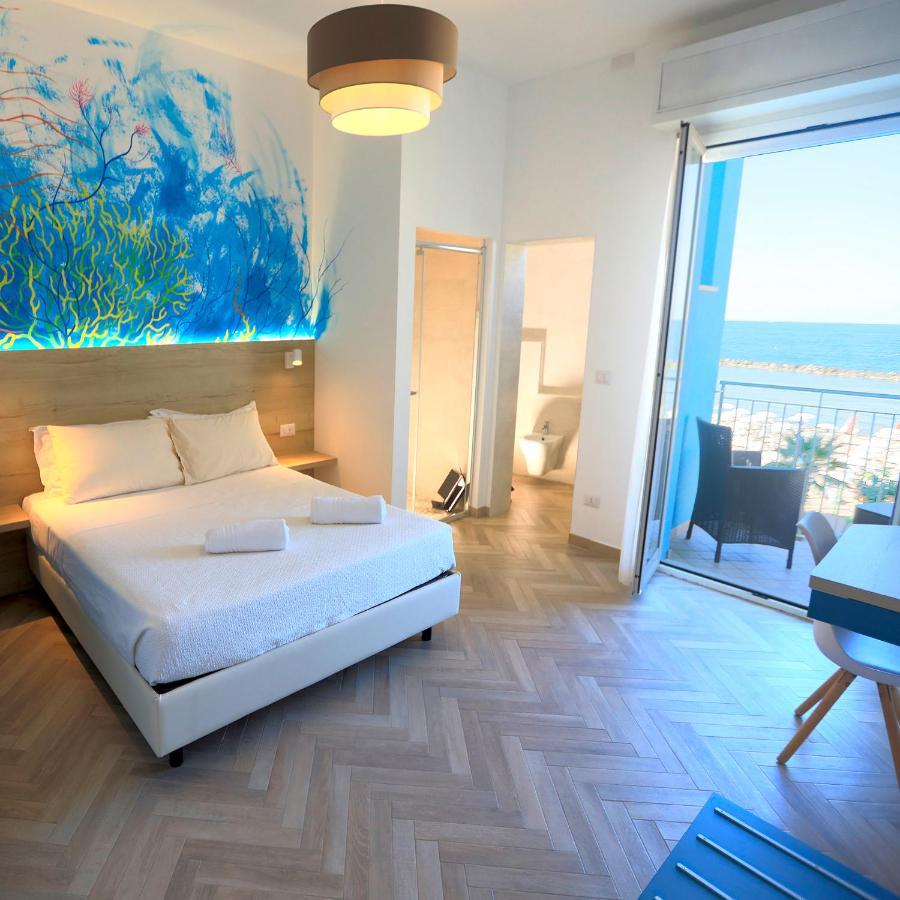 Art Hotel La Perla Bellaria-Igea Marina Exterior photo