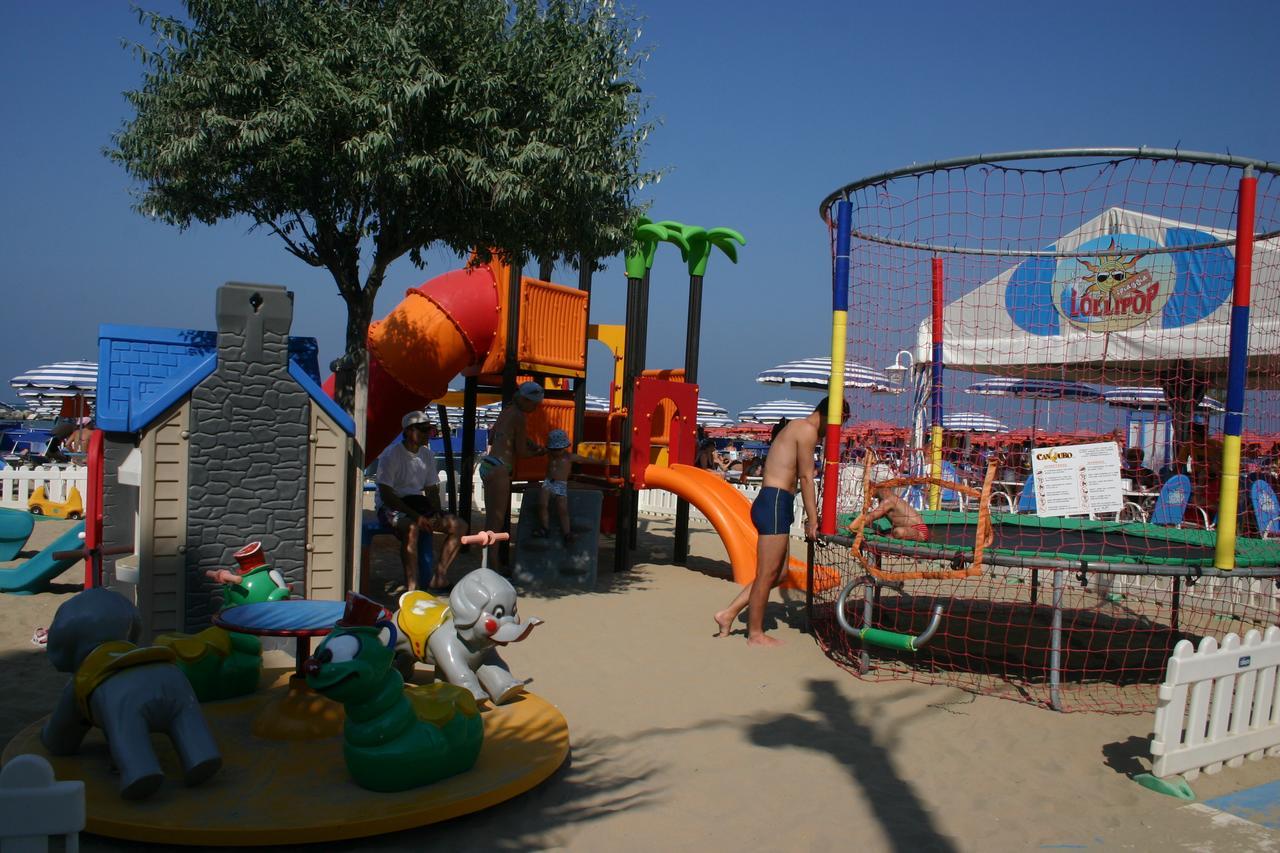 Art Hotel La Perla Bellaria-Igea Marina Exterior photo