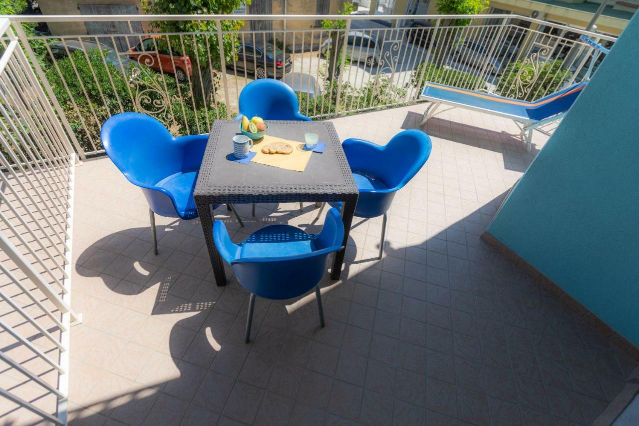 Art Hotel La Perla Bellaria-Igea Marina Exterior photo